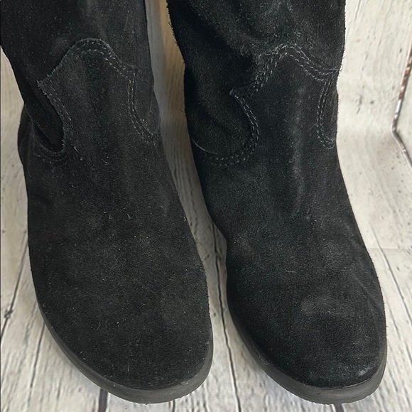Vince Camuto black Suede Ankle Boots - Picture 2 of 6